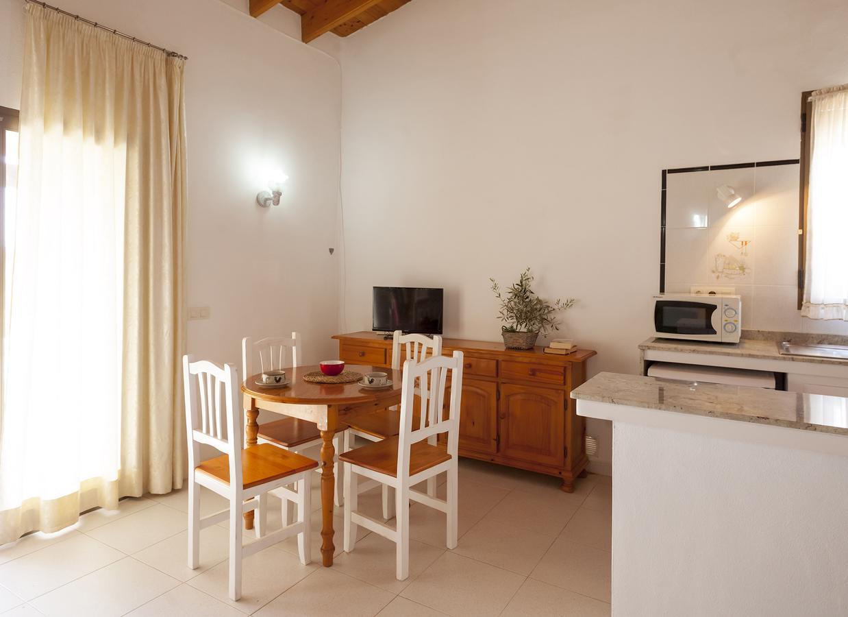 Viviendas Los Olivos - Formentera Break Playa Migjorn Εξωτερικό φωτογραφία
