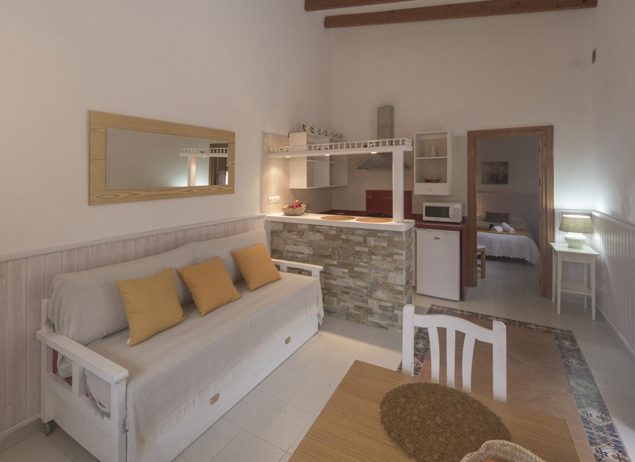 Viviendas Los Olivos - Formentera Break Playa Migjorn Εξωτερικό φωτογραφία