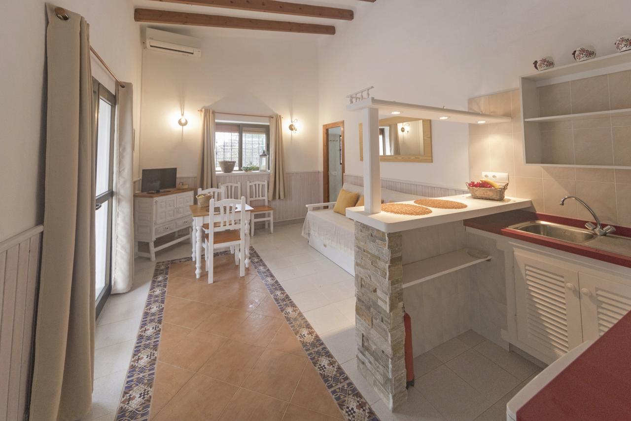 Viviendas Los Olivos - Formentera Break Playa Migjorn Εξωτερικό φωτογραφία